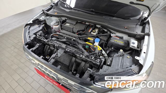 Audi Q4 e-tron 2025 — photo 6