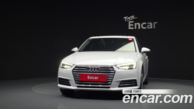 Audi A4 2018 — photo 3