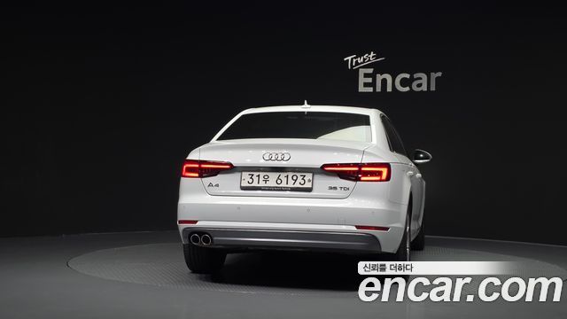 Audi A4 2018 — photo 4