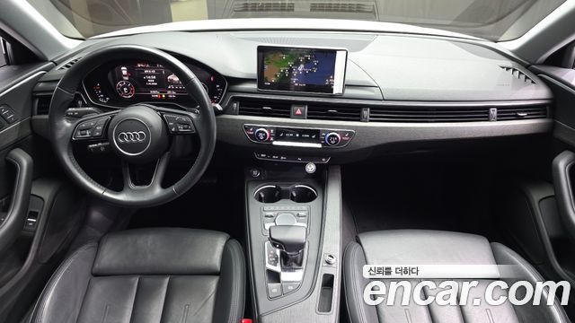 Audi A4 2018 — photo 7