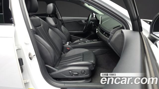 Audi A4 2018 — photo 11