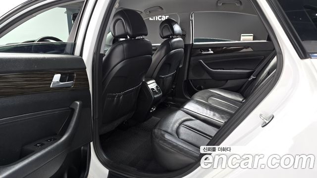Hyundai Sonata 2015 — photo 11