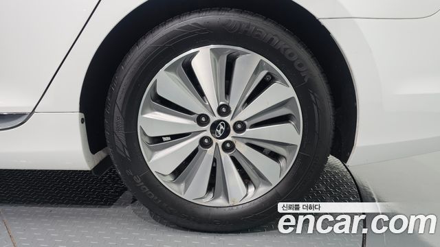 Hyundai Grandeur 2015 — photo 7