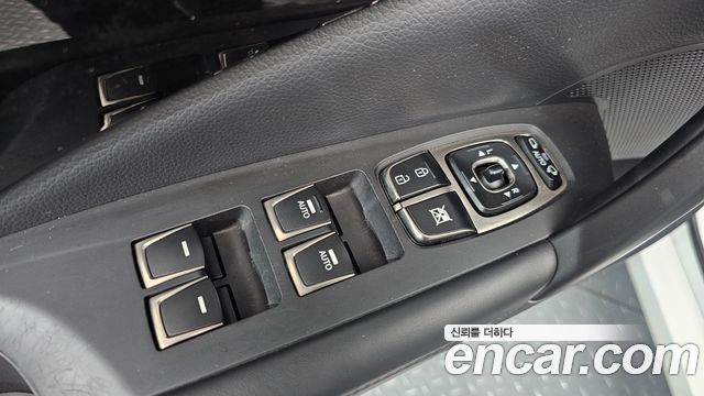 Hyundai Grandeur 2015 — photo 28