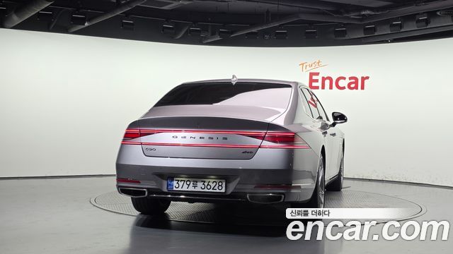 Genesis G90 2022 — photo 4