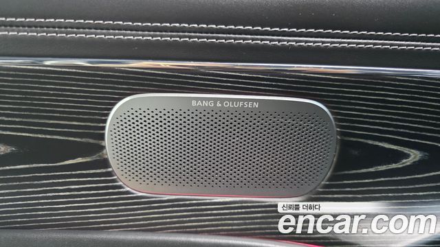 Genesis G90 2022 — photo 25