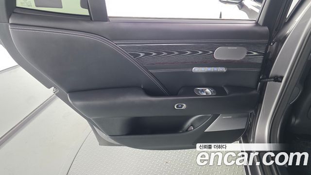 Genesis G90 2022 — photo 15