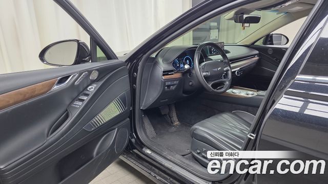 Genesis G80 2022 — photo 13