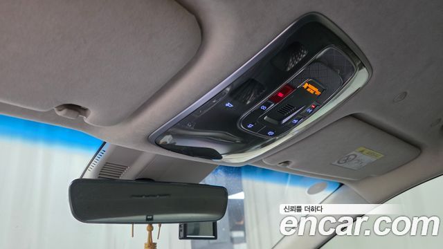 Genesis G80 2022 — photo 23