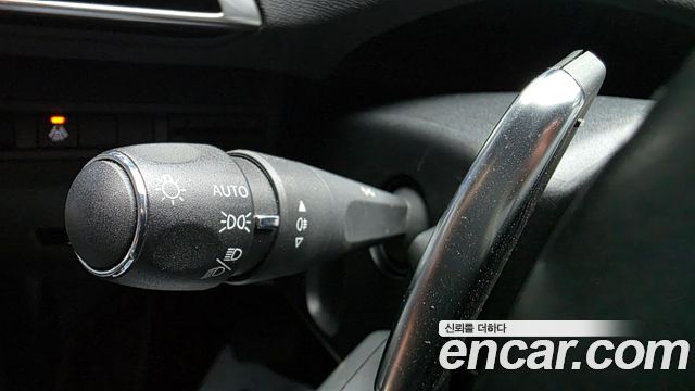 Peugeot 3008 2022 — photo 25