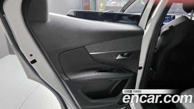 Peugeot 3008 2022 — photo 15
