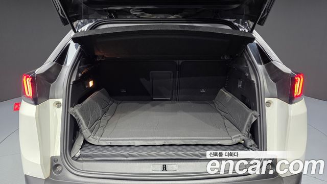 Peugeot 3008 2022 — photo 30
