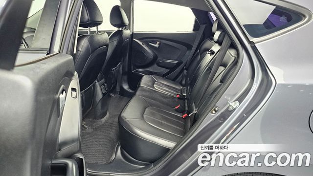 Hyundai Tucson 2015 — photo 17