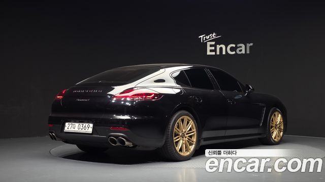 Porsche Panamera 2016 — photo 2