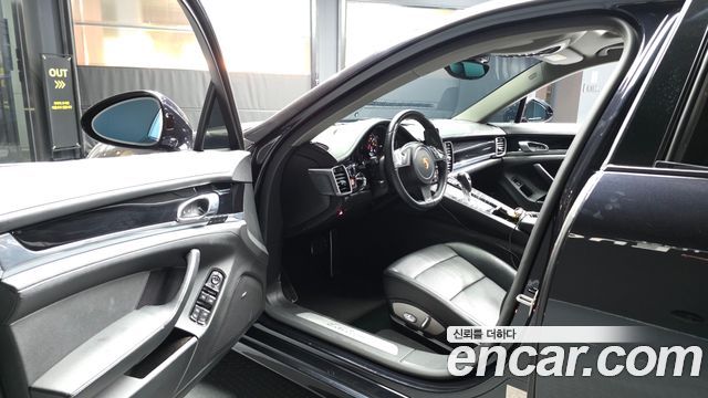 Porsche Panamera 2016 — photo 13