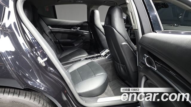Porsche Panamera 2016 — photo 18