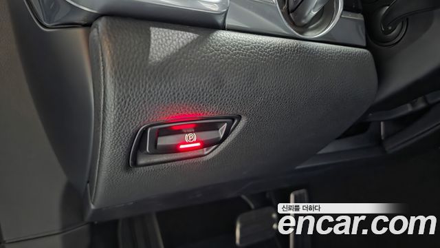 Porsche Panamera 2016 — photo 28