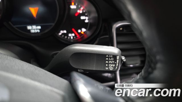 Porsche Panamera 2016 — photo 30