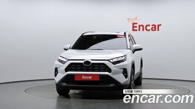Toyota RAV4 2025 — photo 3