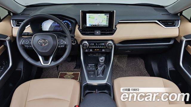 Toyota RAV4 2025 — photo 10