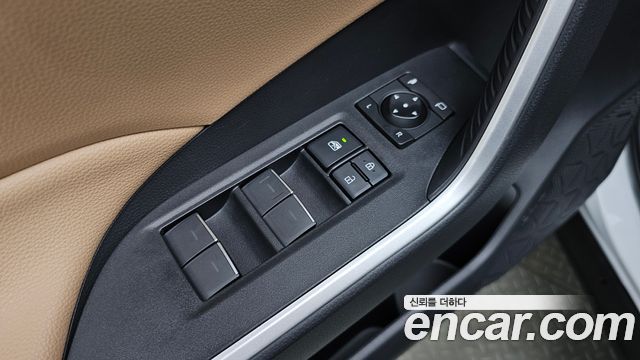 Toyota RAV4 2025 — photo 27