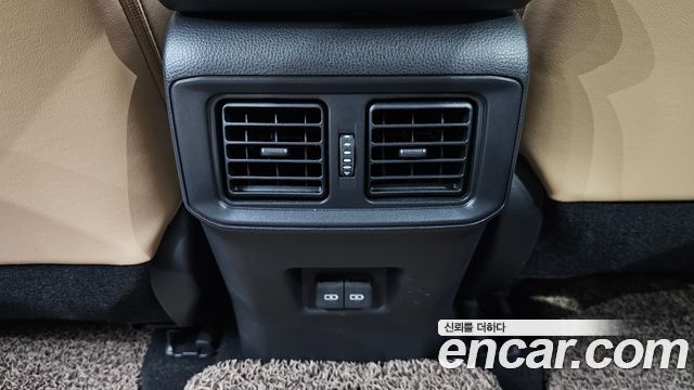 Toyota RAV4 2025 — photo 29