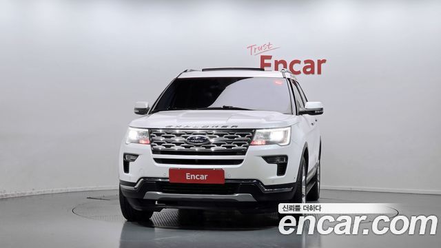 Ford Explorer 2019 — photo 3