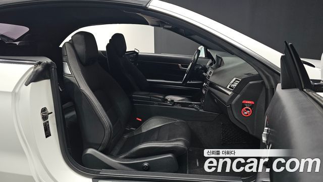 Mercedes-Benz E-Class 2014 — photo 13