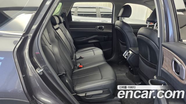 Kia Sorento 2022 — photo 18