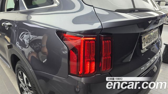 Kia Sorento 2022 — photo 9