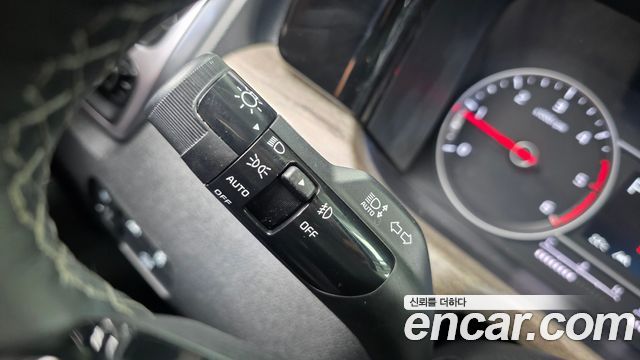 Kia Sorento 2022 — photo 29