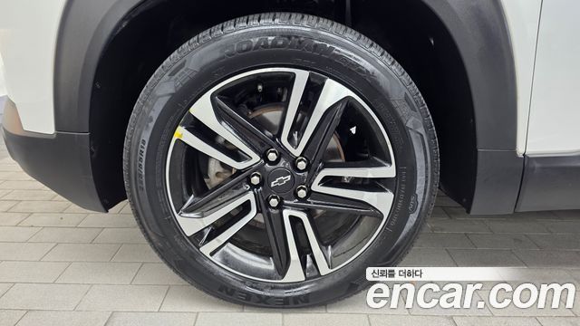 Chevrolet Korea Trailblazer 2022 — photo 5