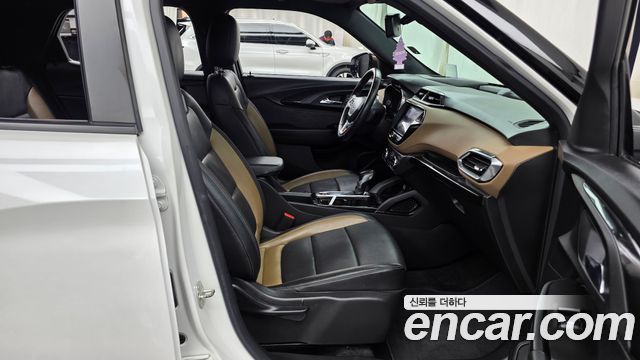 Chevrolet Korea Trailblazer 2022 — photo 17