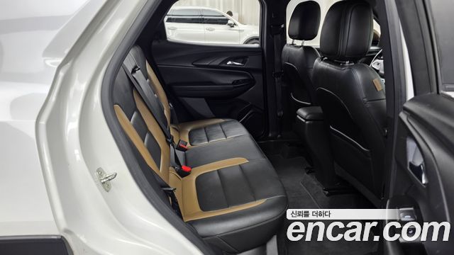 Chevrolet Korea Trailblazer 2022 — photo 18