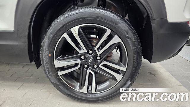 Chevrolet Korea Trailblazer 2022 — photo 7