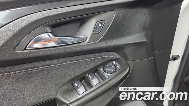 Chevrolet Korea Trailblazer 2022 — photo 30