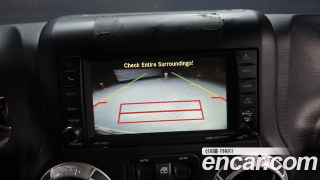 Jeep Wrangler 2015 — photo 15