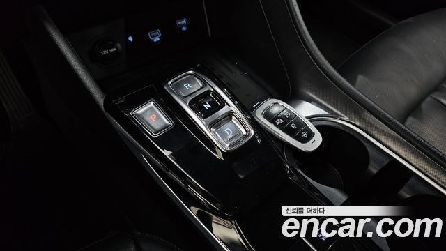 Hyundai Sonata 2020 — photo 12