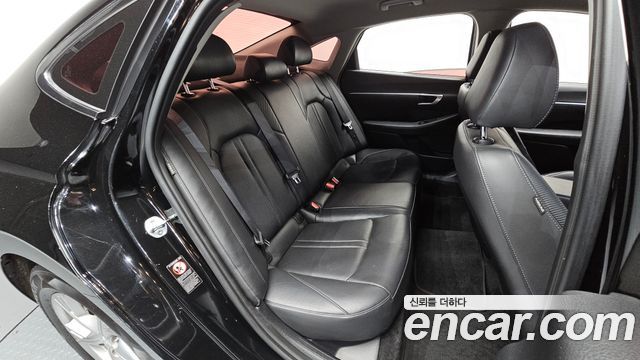 Hyundai Sonata 2020 — photo 17