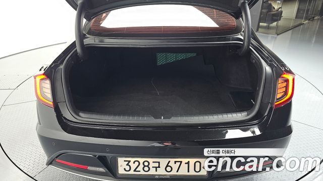 Hyundai Sonata 2020 — photo 30