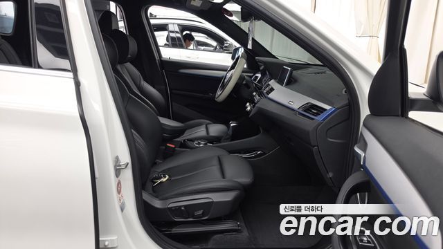 BMW X1 2017 — photo 11