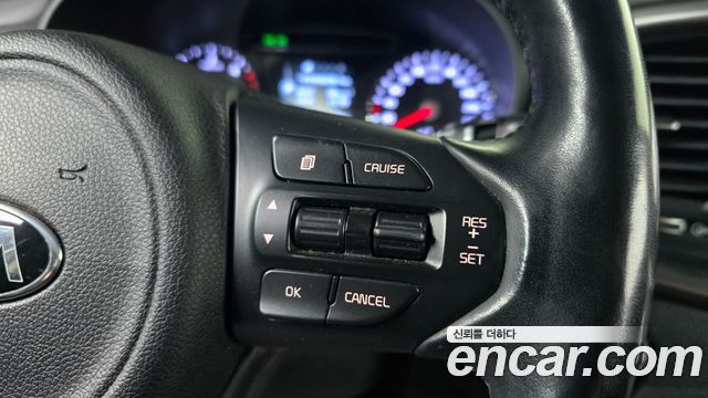 Kia Sorento 2016 — photo 17