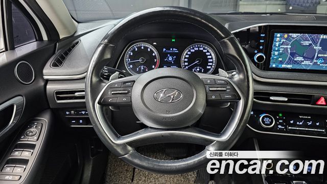 Hyundai Sonata 2020 — photo 13