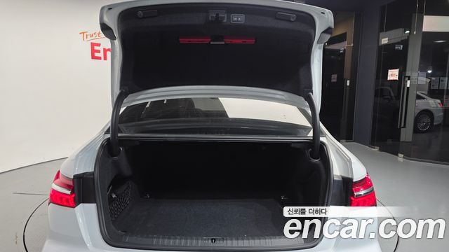 Audi A6 2021 — photo 26
