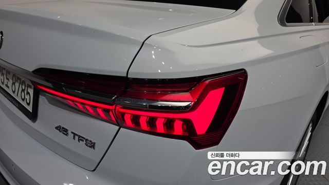 Audi A6 2021 — photo 9