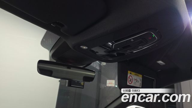 Audi A6 2021 — photo 31