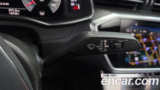 Audi A6 2021 — photo 33