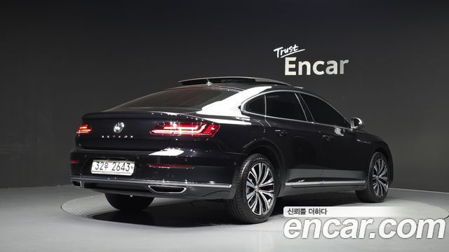 Volkswagen Arteon 2019 — photo 2