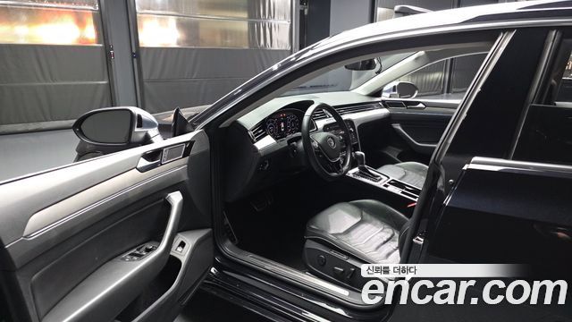 Volkswagen Arteon 2019 — photo 13