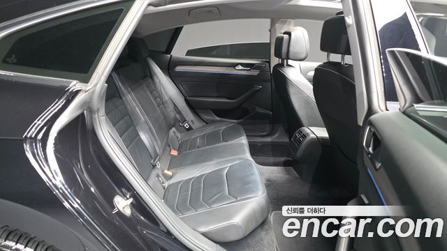 Volkswagen Arteon 2019 — photo 18